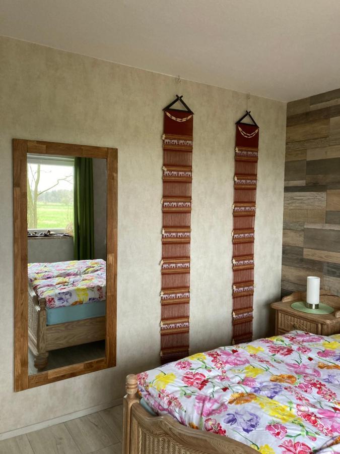 Haus Wald Und Wiese Wald
